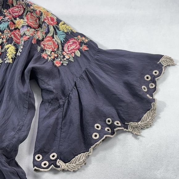 Johnny Was Kimono Top Women Small Gray Floral Embroidered Tassel Boho Festival - Picture 10 of 16